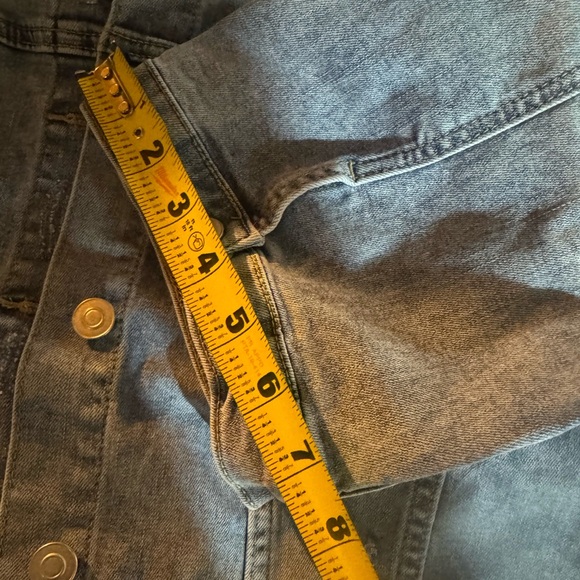 Denim Jacket - Short Sleeve w/Stretch - Picture 7 of 9